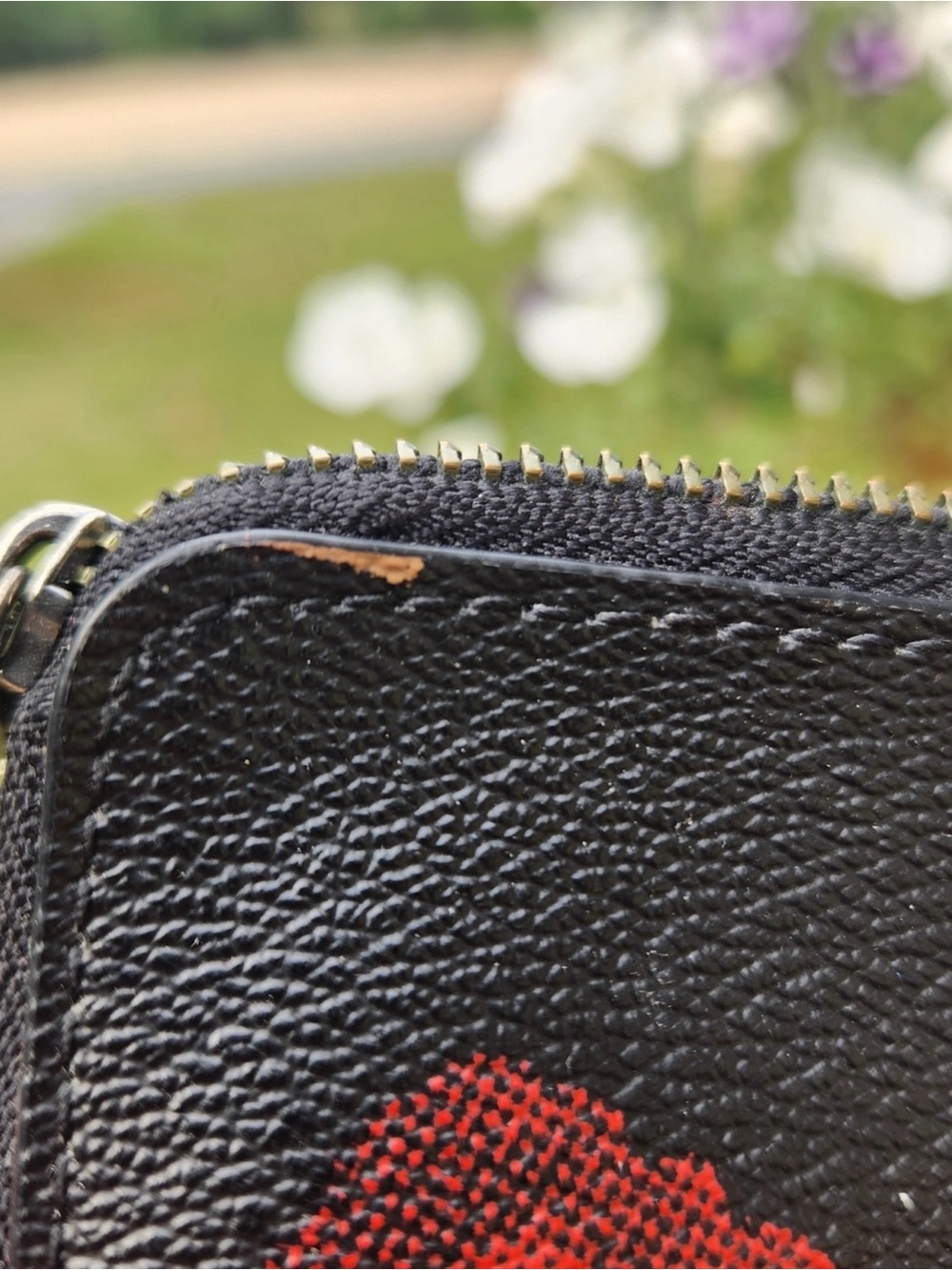 COACH Black Floral Leather Wristlet Clutch with Red & Tan Flowers BEAUTIFUL - Picture 5 of 10